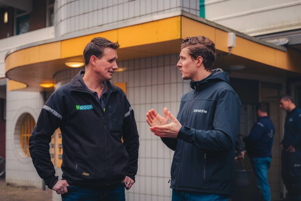 Waarom draadloze intercoms? het best bewaarde duurzaamheidsgeheim is voor woningcorporaties en ’ontwikkelaars